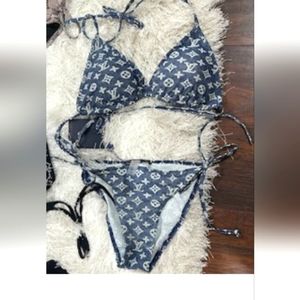 Lv bikini